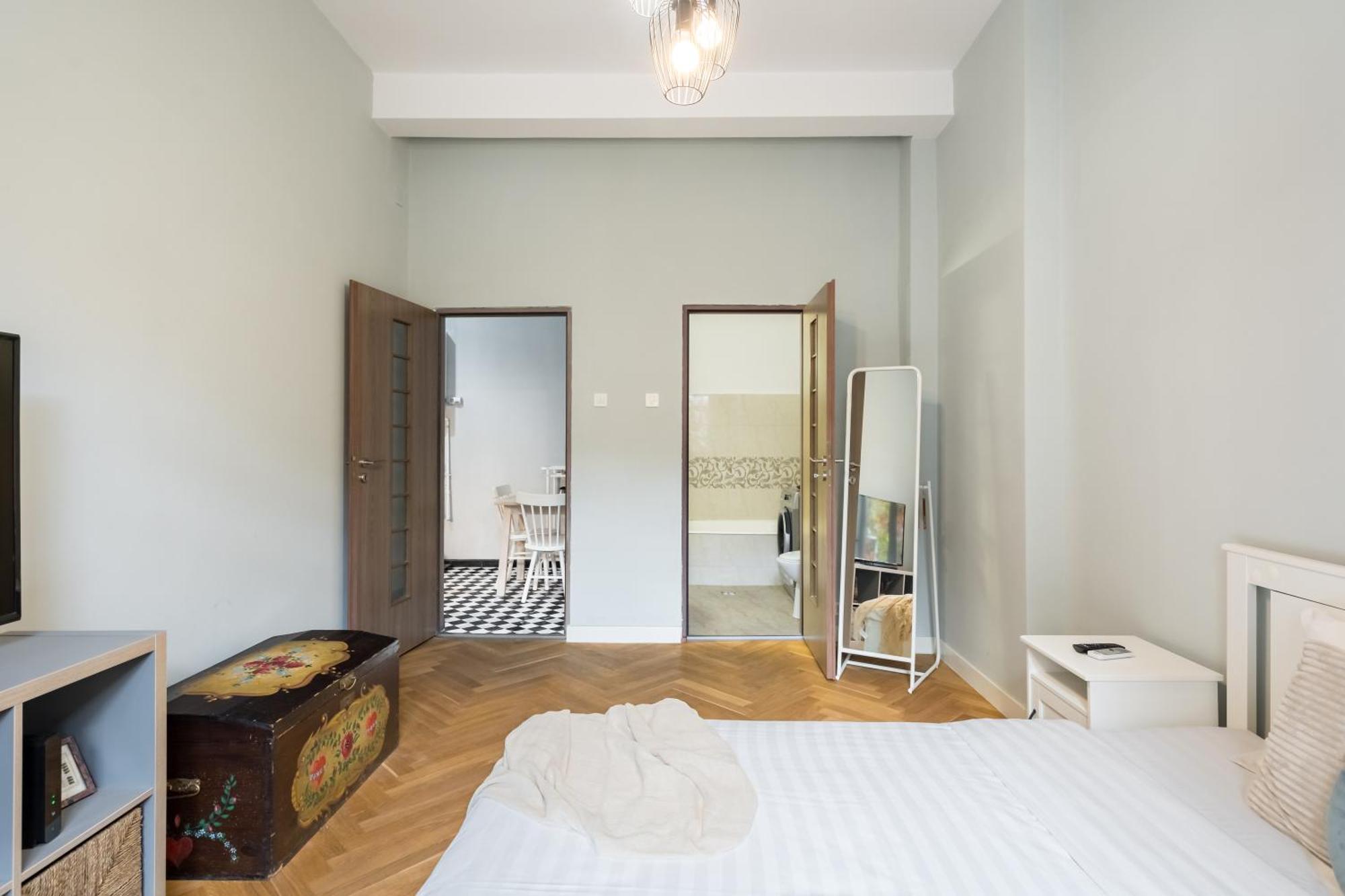 Chic Studio Near Bucharest'S Top Landmarks Exterior photo